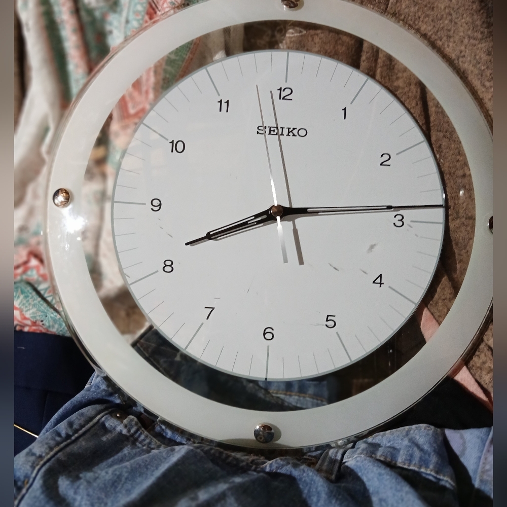 Seiko clock